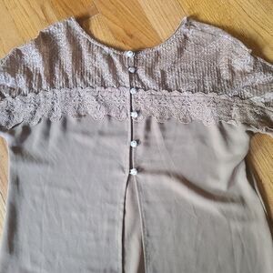 Gimmicks by BKE small lace sheer